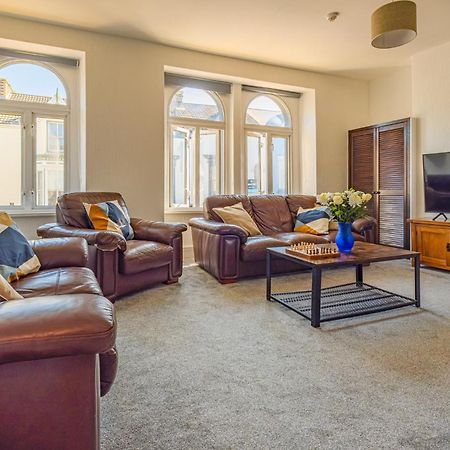 Castleview Coastal Comfort With 2 Parking Spaces Oystermouth Εξωτερικό φωτογραφία