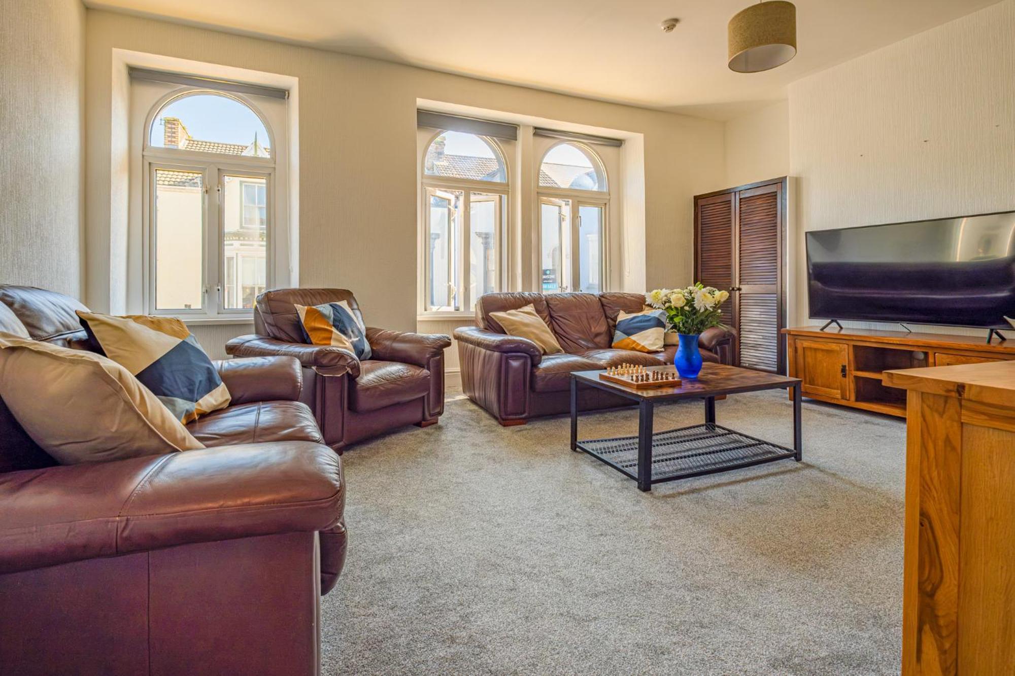 Castleview Coastal Comfort With 2 Parking Spaces Oystermouth Εξωτερικό φωτογραφία