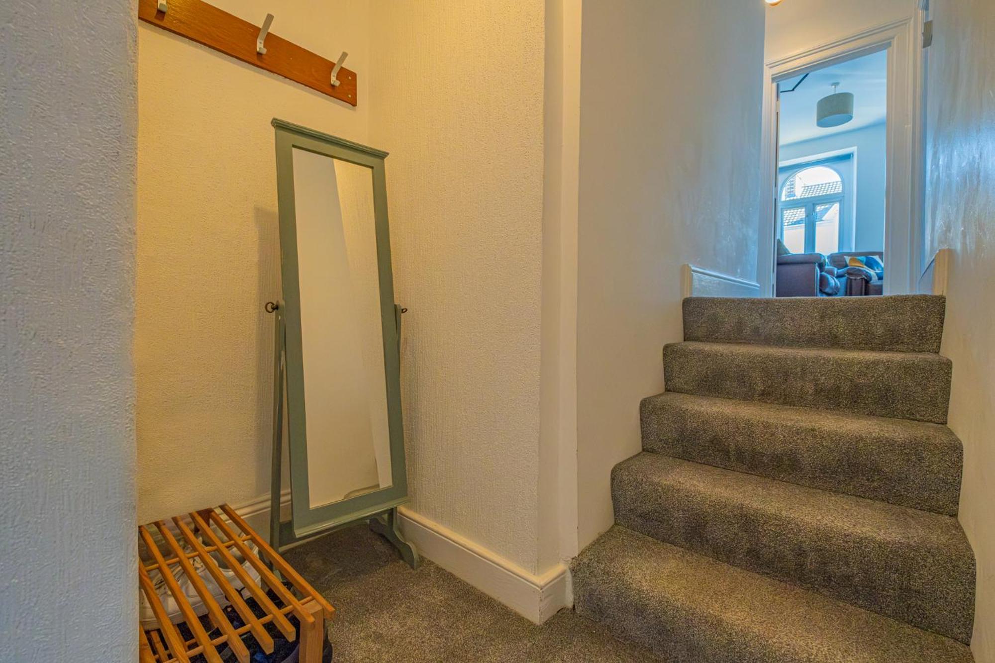 Castleview Coastal Comfort With 2 Parking Spaces Oystermouth Εξωτερικό φωτογραφία