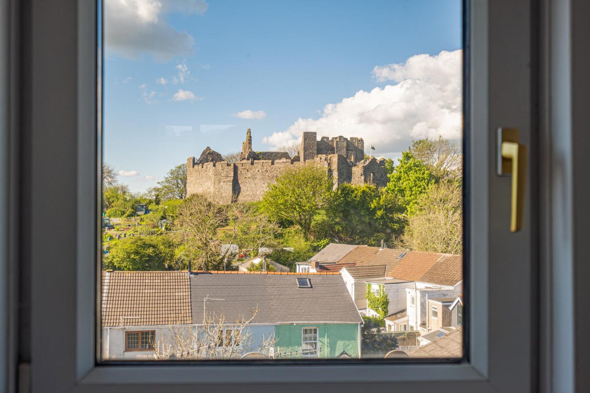 Castleview Coastal Comfort With 2 Parking Spaces Oystermouth Εξωτερικό φωτογραφία